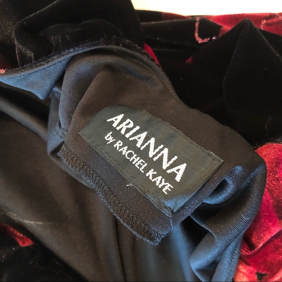 Long Red and black stretch dress - Picture 5 of 6